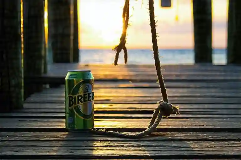 Bukowski's Dirty Realism and the Wind That Never Stops